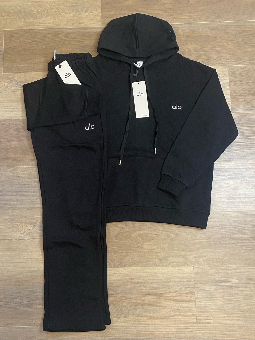 Alo Accolade Set Black